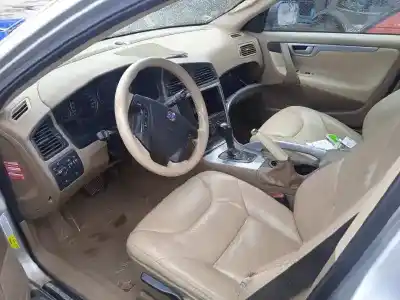 Scrapping Vehicle volvo xc70 2.4 diesel cat of the year 2005 powered d5244t