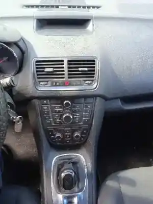 Scrapping Vehicle opel                                               meriva b                                                                                                                                                                                                                                                   1.4 16v cat (a 14 xer / ldd) of the year 2012 powered a14xer