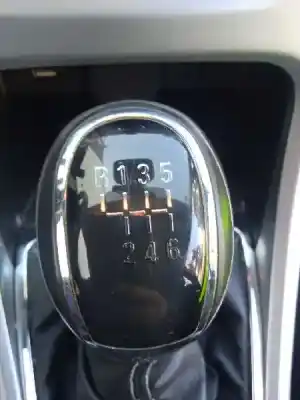 Veículo de Sucata opel astra j lim. sport do ano 2010 alimentado a17dtr