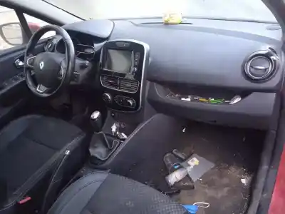 Veículo de Sucata renault clio iv (bh_) 1.5 dci 90 do ano 2018 alimentado k9k628