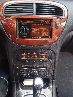 Véhicule à la ferraille peugeot 607 (s2) ebano pack de l'année 2005 alimenté uhz