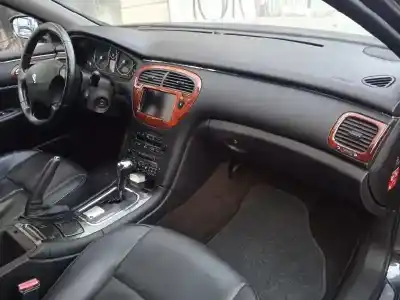 Véhicule à la ferraille peugeot 607 (s2) ebano pack de l'année 2005 alimenté uhz
