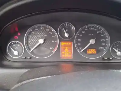 Véhicule à la ferraille peugeot 607 (s2) ebano pack de l'année 2005 alimenté uhz