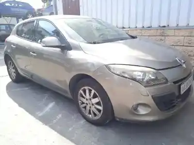Утилизация автомобиля RENAULT MEGANE III BERLINA 5 P Dynamique года 2009 питание F9Q872