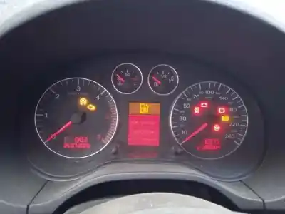 Veículo de Sucata audi a3 (8p) 2.0 tdi do ano 2004 alimentado bkd