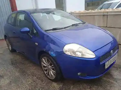 Veicolo di demolizione FIAT GRANDE PUNTO (199_) 1.4 16V (199BXG1B, 199AXG1B) dell'anno 2006 alimentato 199A6000