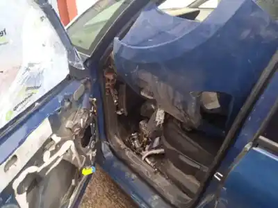 Veículo de Sucata citroen c4 picasso 1.6 blue-hdi fap do ano 2015 alimentado bh01