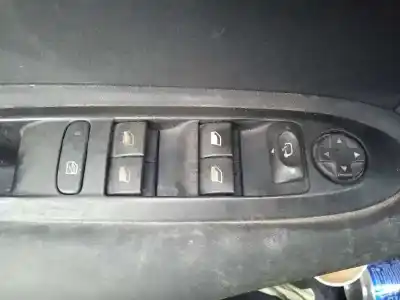 Scrapping Vehicle citroen c4 lim. collection of the year 2012 powered 5f01