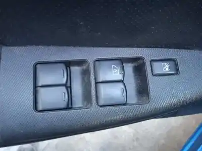 Veículo de Sucata nissan note (e11e) acenta do ano 2007 alimentado cr14