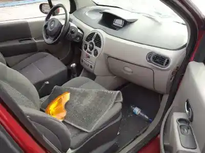 Veículo de Sucata renault modus / grand modus (f/jp0_) 1.5 dci (fp0d jp0d) do ano 2005 alimentado k9k750