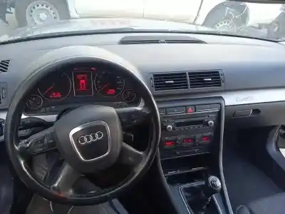 Veículo de Sucata audi a4 berlina (8e) 2.0 tdi 16v (103kw) do ano 2006 alimentado bpw