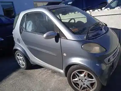 Vehículo de desguace SMART COUPE Passion del año 2001 con motor 160910