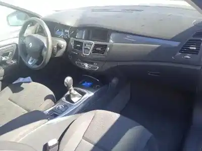 Veículo de Sucata renault laguna iii 2.0 dci diesel cat do ano 2009 alimentado m9r744