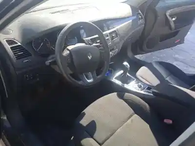 Veículo de Sucata renault laguna iii 2.0 dci diesel cat do ano 2009 alimentado m9r744