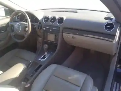 Scrapping Vehicle audi a4 cabrio (8h) 1.8 t of the year 2003 powered bfb
