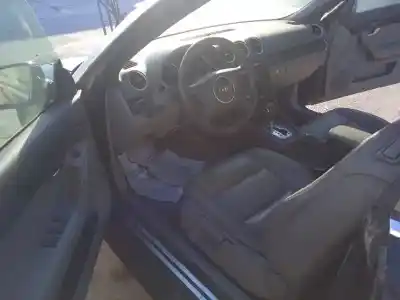 Scrapping Vehicle audi a4 cabrio (8h) 1.8 t of the year 2003 powered bfb
