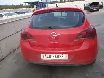 Veículo de Sucata opel astra j lim. sport do ano 2011 alimentado a17dtr