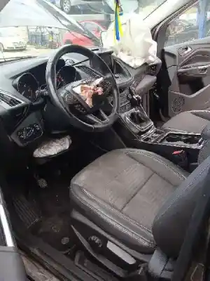 Veículo de Sucata ford kuga (cbs) 2.0 tdci cat do ano 2017 alimentado t7ma