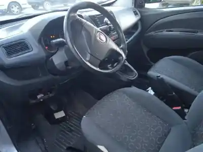Здавання транспортного засобу fiat doblo 1.6 jtdm cat року 2011 потужний 263a4000