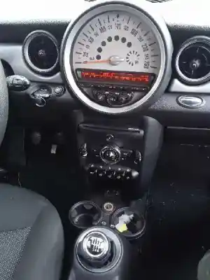 Veículo de Sucata bmw mini clubman (r55) cooper do ano 2012 alimentado n16b16a