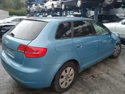 Veículo de Sucata audi a3 sportback (8p) 1.6 tdi do ano 2010 alimentado cayc