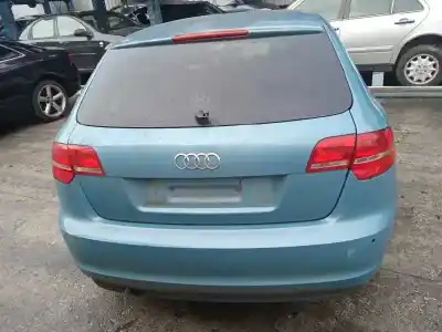 Veículo de Sucata audi a3 sportback (8p) 1.6 tdi do ano 2010 alimentado cayc