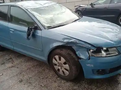 Veículo de Sucata audi a3 sportback (8p) 1.6 tdi do ano 2010 alimentado cayc