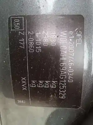 Veicolo di demolizione opel astra h berlina edition dell'anno 2010 alimentato z17dtr