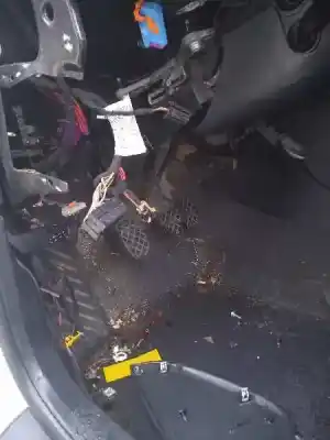 Scrapping Vehicle seat exeo st (3r5) 2.0 tdi of the year 2011 powered caga