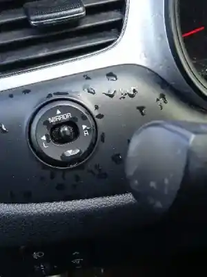 Veículo de Sucata kia pro cee´d (jd) 1.4 crdi 90 do ano 2016 alimentado d4fc