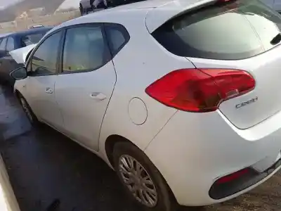 Veículo de Sucata kia pro cee´d (jd) 1.4 crdi 90 do ano 2016 alimentado d4fc