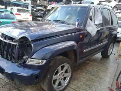 Veículo de Sucata jeep cherokee (kj) 2.8 crd 4x4 do ano 2007 alimentado 53c