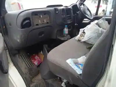 Veículo de Sucata ford transit mod. 2000 combi ft 260 2.0 corto do ano 2003 alimentado abfa