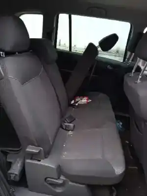 Veículo de Sucata opel zafira b cosmo do ano 2010 alimentado z17dtj