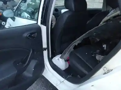 Veículo de Sucata seat ibiza (6p1) style do ano 2016 alimentado cjzc