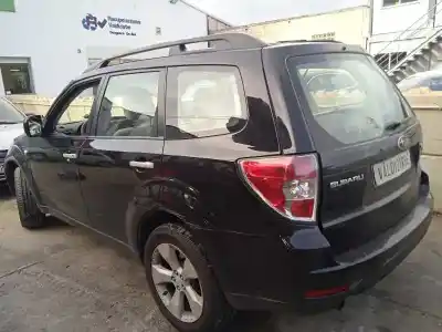 Veicolo di demolizione subaru forester (sh_) 2.0 d awd (shh) dell'anno 2010 alimentato ee20