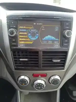 Veicolo di demolizione subaru forester (sh_) 2.0 d awd (shh) dell'anno 2010 alimentato ee20
