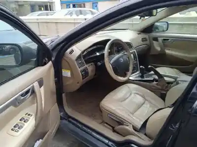 Scrapping Vehicle volvo xc70 2.4 diesel cat of the year 2004 powered d5244t