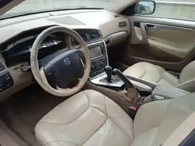 Scrapping Vehicle volvo xc70 2.4 diesel cat of the year 2004 powered d5244t