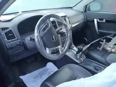 Sloopvoertuig chevrolet captiva 2.2 vcdi ltz van het jaar 2011 aangedreven z22d1