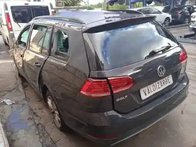 Veículo de Sucata volkswagen golf vii variant (bv5) advance bmt do ano 2020 alimentado dfga