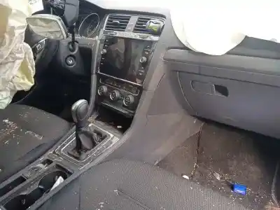 Veículo de Sucata volkswagen golf vii variant (bv5) advance bmt do ano 2020 alimentado dfga