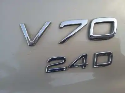 Veículo de Sucata volvo v70 familiar 2.4 diesel do ano 2003 alimentado d5244t2