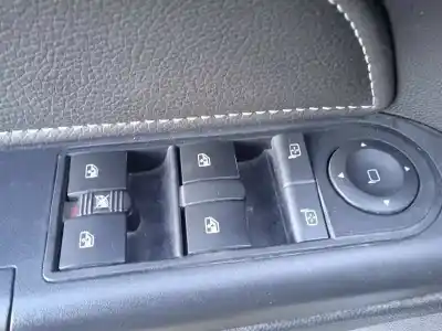 Veículo de Sucata opel astra h berlina sport do ano 2009 alimentado z17dtr