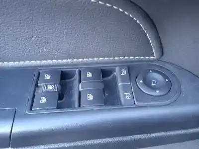 Veículo de Sucata opel astra h berlina sport do ano 2009 alimentado z17dtr