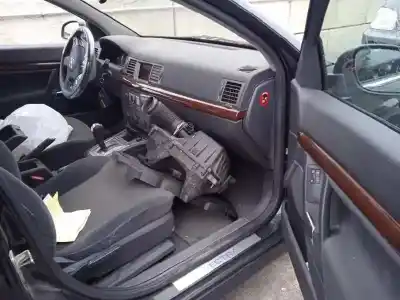 Veículo de Sucata opel vectra c berlina comfort do ano 2004 alimentado z19dth