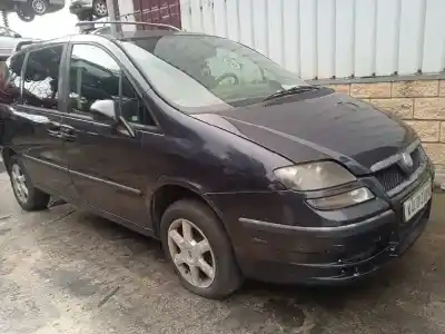 Veículo de Sucata FIAT ULYSSE (179) 2.2 JTD Admiral do ano 2006 alimentado 4HW