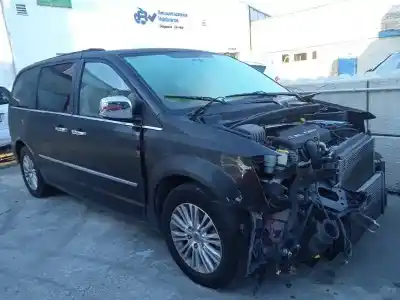 Здавання транспортного засобу LANCIA VOYAGER (404) Gold року 2012 потужний VM25D