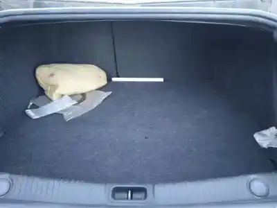 Scrapping Vehicle renault megane ii sedán (lm0/1_) 1.6 of the year 2003 powered k4m760 Scrapping Vehicle renault megane ii sedán (lm0/1_) 1.6 of the year 2003 powered k4m760