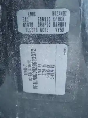 Scrapping Vehicle renault megane ii sedán (lm0/1_) 1.6 of the year 2003 powered k4m760 Scrapping Vehicle renault megane ii sedán (lm0/1_) 1.6 of the year 2003 powered k4m760